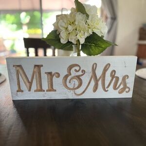Mr and Mrs Wooden Sign